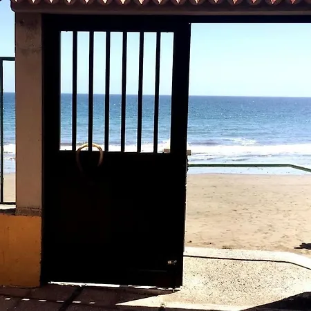 Newly Refurbished Beachfront Apartment. Apartment